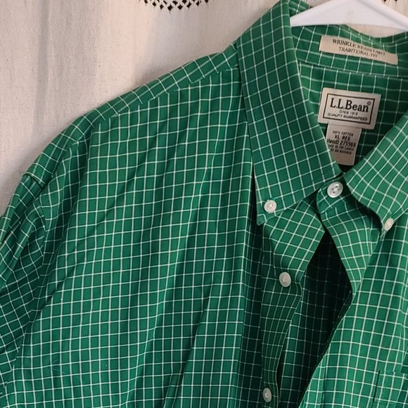 L.L. Bean Other - L.L. BEAN Men's Button Down Long Sleeve Shirt